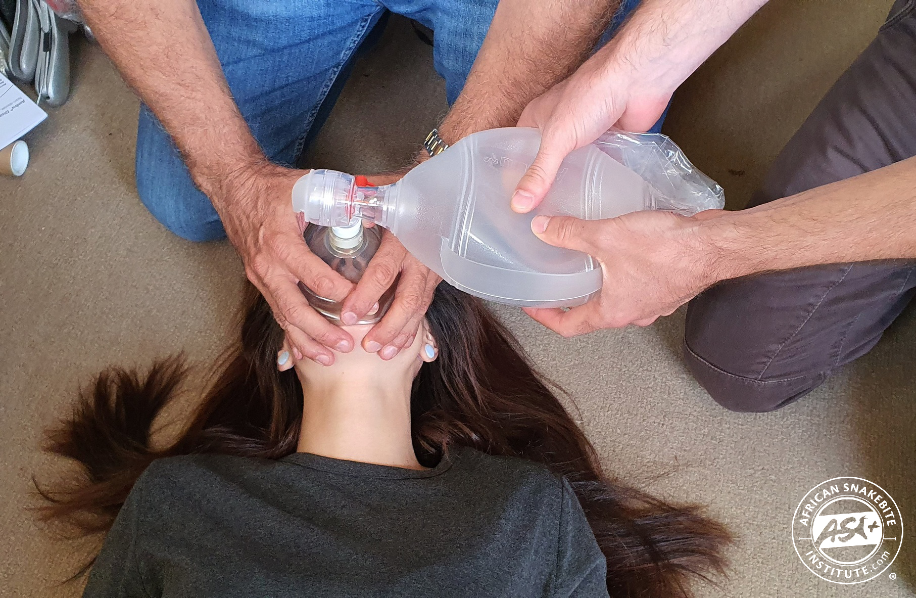 Bag Valve Masks are an effective way of providing oxygen after a neurotoxic snake bite. It is preferable to have two people to opperate the mask efficiently. 